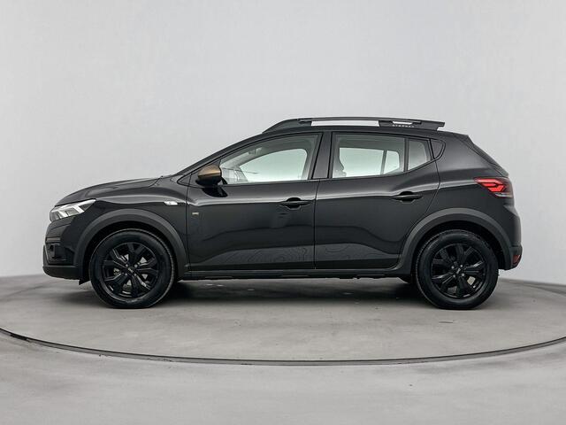 Dacia SANDERO Stepway 1.0 TCe Extreme 110PK | Achteruitrijcamera | Blind Spot Warning | Parkeersensoren Voor en Achter | Climate Control | Apple Carplay/Android Auto | Cruise Control | Keyless | Reservewiel |