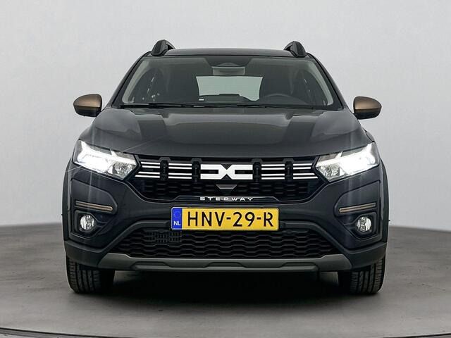 Dacia SANDERO Stepway 1.0 TCe Extreme 110PK | Achteruitrijcamera | Blind Spot Warning | Parkeersensoren Voor en Achter | Climate Control | Apple Carplay/Android Auto | Cruise Control | Keyless | Reservewiel |