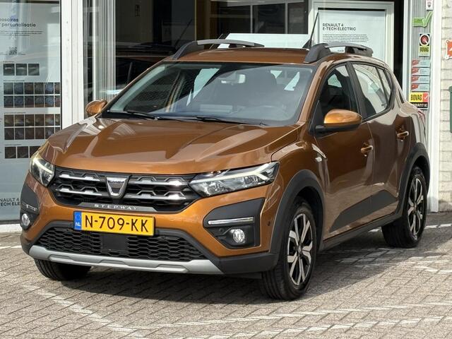 Dacia SANDERO Stepway 1.0 TCe 90 Comfort | Trekhaak | NAP | Achteruitrijcamera | Climate Control | LED | DAB |