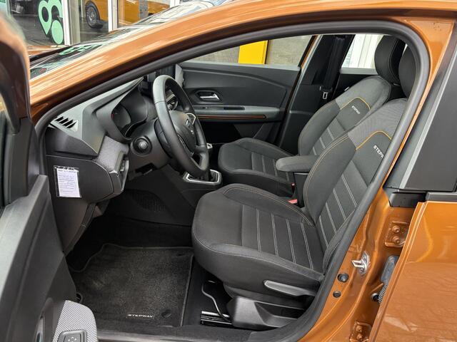 Dacia SANDERO Stepway 1.0 TCe 90 Comfort | Trekhaak | NAP | Achteruitrijcamera | Climate Control | LED | DAB |