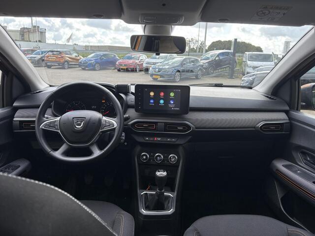 Dacia SANDERO Stepway 1.0 TCe 90 Comfort | Trekhaak | NAP | Achteruitrijcamera | Climate Control | LED | DAB |