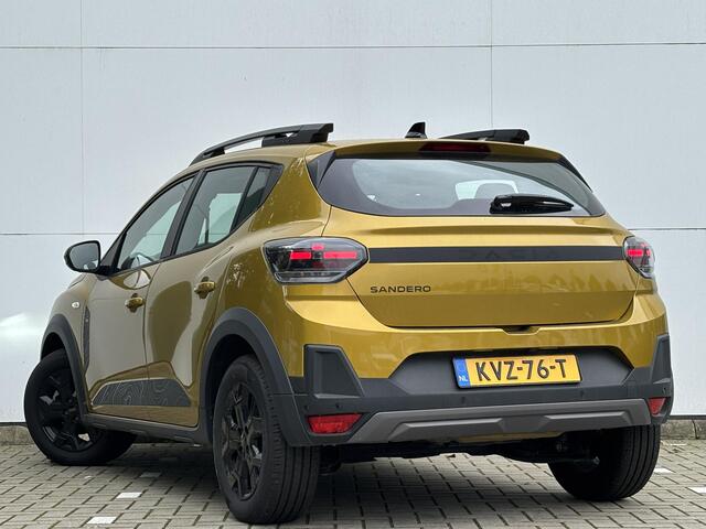 Dacia SANDERO Stepway 1.2 Eco-G 120 extreme | Schuif/Kantel-Dak | Stoelverwarming | 360° Camera | Navigatie |