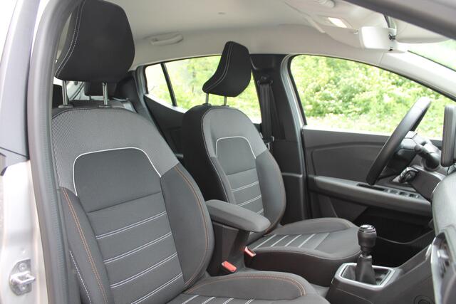 Dacia SANDERO Stepway 1.0 TCe 100 ECO-G Up&Go | climate control | trekhaak | lichtmetalen velgen