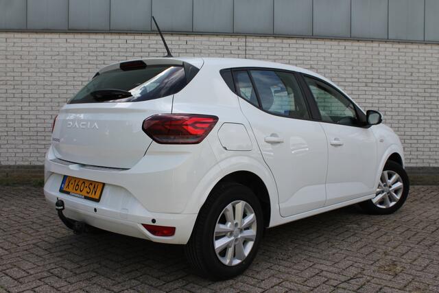Dacia SANDERO 1.0 TCe 100 PK ECO-G Expression | Trekhaak | Parkeersensoren achter | Apple car Play | Lage km stand |