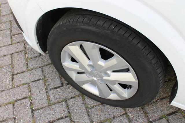 Dacia SANDERO 1.0 TCe 100 PK ECO-G Expression | Trekhaak | Parkeersensoren achter | Apple car Play | Lage km stand |