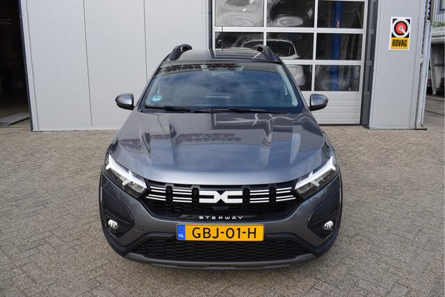 Dacia SANDERO Stepway 1.0 TCe 110 Expression | NL-Auto | Navi | Appple Carplay/Android Auto