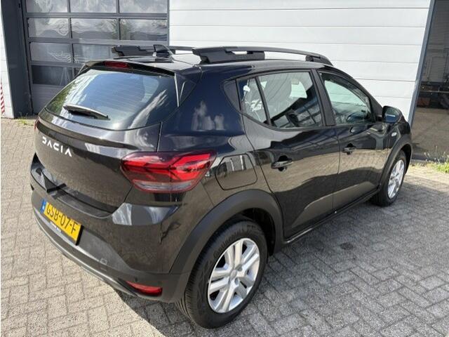 Dacia SANDERO Stepway 1.0 TCe 100 PK ECO-G Expression | Pack assist | NAV | Camera achter | Handsfree starten en openen |