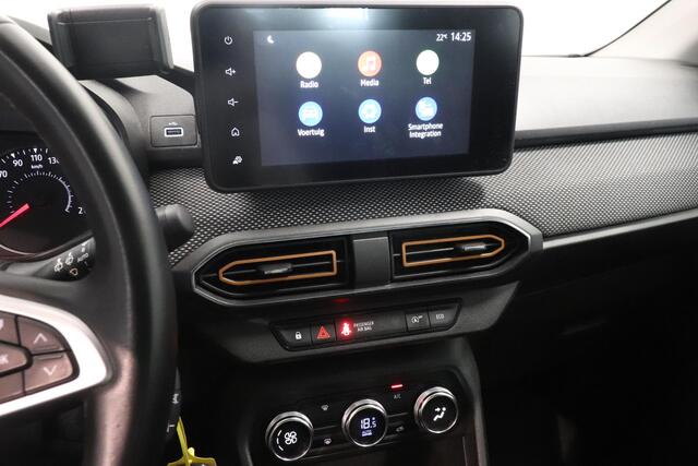 Dacia SANDERO Stepway 1.0 TCe 90 Comfort | Camera | Climate control | AppleCarplay AndroidAuto navigatie | Trekhaak | Cruise control |