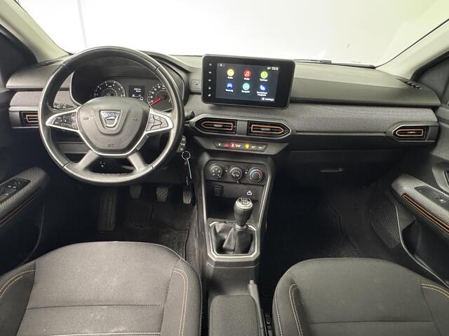 Dacia SANDERO Stepway 1.0 TCe 90 Comfort | Navigatie | Camera | Cruise Control | Apple CarPlay / Android Auto | – foto 3