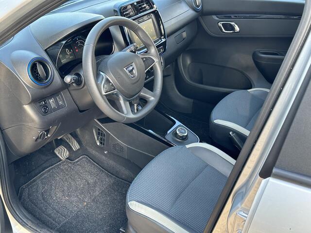 Dacia Spring Comfort Plus 27 kWh | Lage Kilometerstand | Navi | Camera | 1e eigenaar | Dealer Onderhouden | NAP!