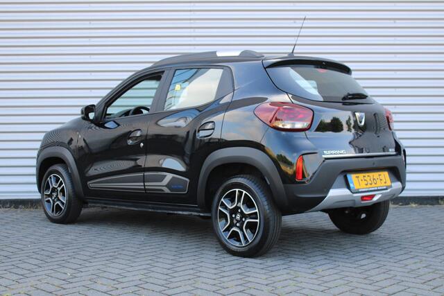 Dacia Spring Expression | Airco | PDC | 14" Design velgen | Navi | Camera |