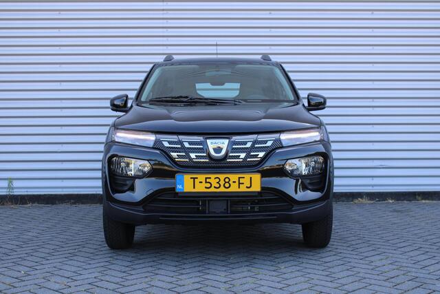 Dacia Spring Essential | Airco | 14" design velgen met all season banden | Navi | Camera | PDC |