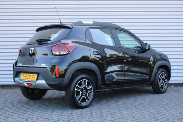 Dacia Spring Essential | Airco | 14" design velgen met all season banden | Navi | Camera | PDC |