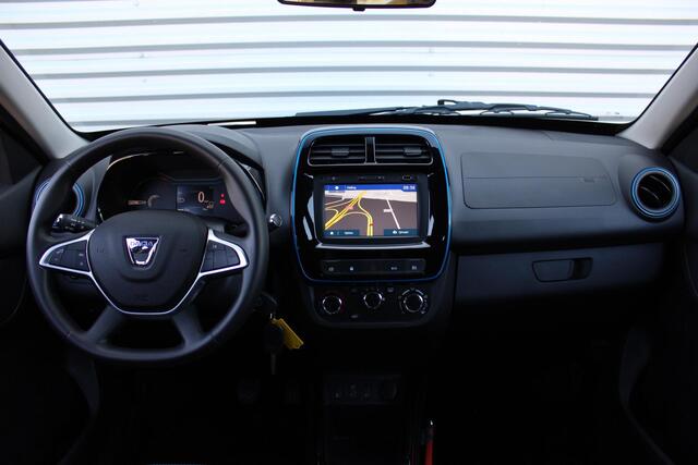 Dacia Spring Essential | Airco | 14" design velgen met all season banden | Navi | Camera | PDC |