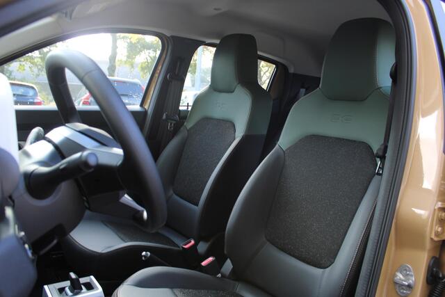 Dacia Spring Extreme 65 26.8 kWh | CRUISE CONTROL | CAMERA | APPLE CARPLAY