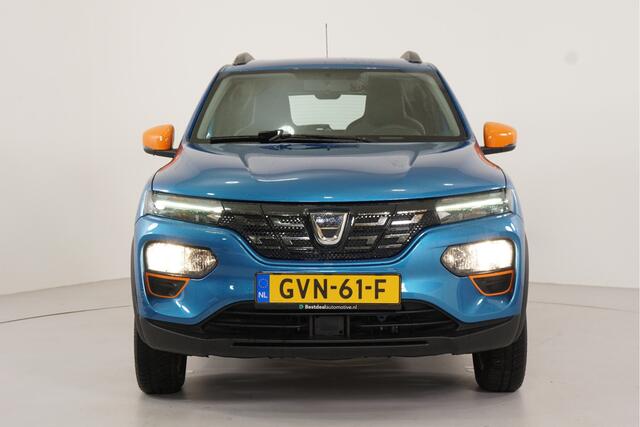Dacia Spring Comfort Plus (Orange Pack) 27 kWh | Leer | Parkeercamera | Navigatie | Bluetooth |