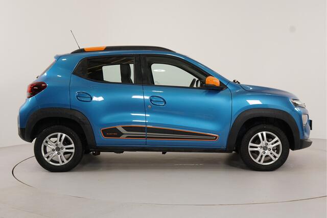 Dacia Spring Comfort Plus (Orange Pack) 27 kWh | Leer | Parkeercamera | Navigatie | Bluetooth |