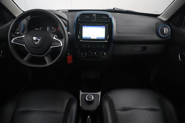 Dacia Spring Business 27 kWh Automaat Leder Navigatie Camera Airco Cruise 14 inch LMV Elektrische Ramen Dealer Onderhouden!
