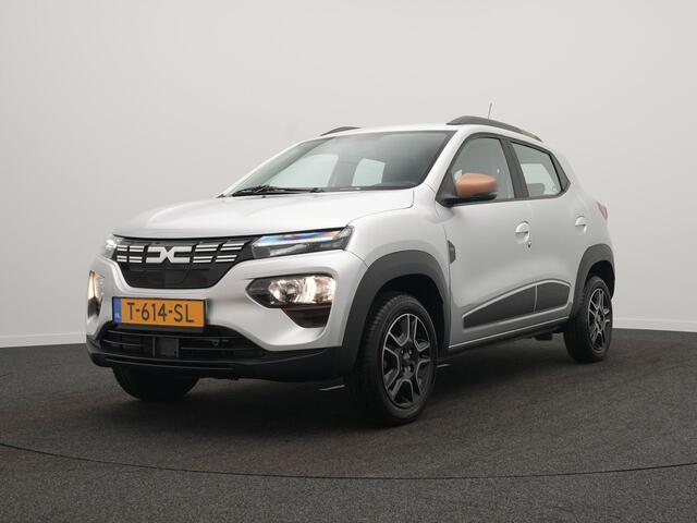 Dacia Spring Extreme 27 kWh - Achteruitrijcamera - Navigatie