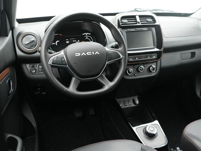 Dacia Spring Extreme 27 kWh - Achteruitrijcamera - Navigatie