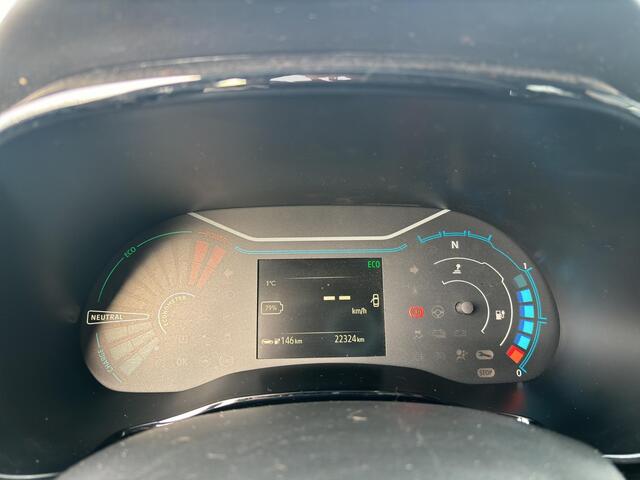 Dacia Spring Comfort Plus 27 kWh | Airco | Navigatie | Cruise Control | Leder interieur |