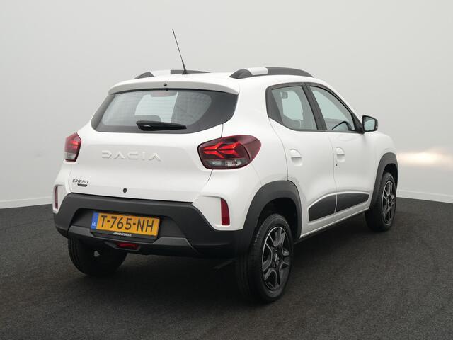 Dacia Spring Essential 27 kWh