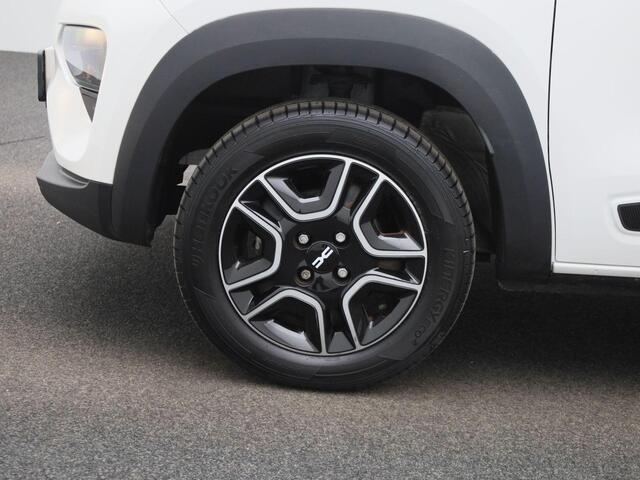Dacia Spring Expression 27 kWh Navigatie | Airco | Parkeersensoren Achter | Camera Achter | Apple Carplay & Android Auto