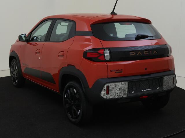 Dacia Spring Extreme 65 26.8 kWh Navigatie | Airco | Cruise Control | Parkeersensoren Achter | Camera Achter | Apple Carplay & Android Auto | DEMO