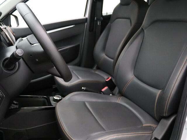 Dacia Spring Comfort Plus (Orange Pack) Airco | Camera | Carplay | Navi | Parksens. achter