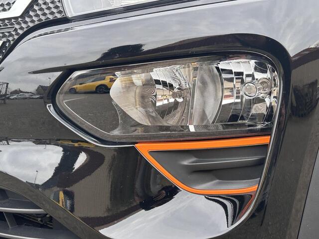 Dacia Spring Comfort Plus 27 kWh Automaat / Dealer onderhouden / Koopaccu / SoH 94 % / WLTP 230 km / Navigatie via Apple Carplay Android /