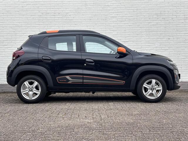 Dacia Spring Comfort Plus 27 kWh Automaat / Dealer onderhouden / Koopaccu / SoH 94 % / WLTP 230 km / Navigatie via Apple Carplay Android /