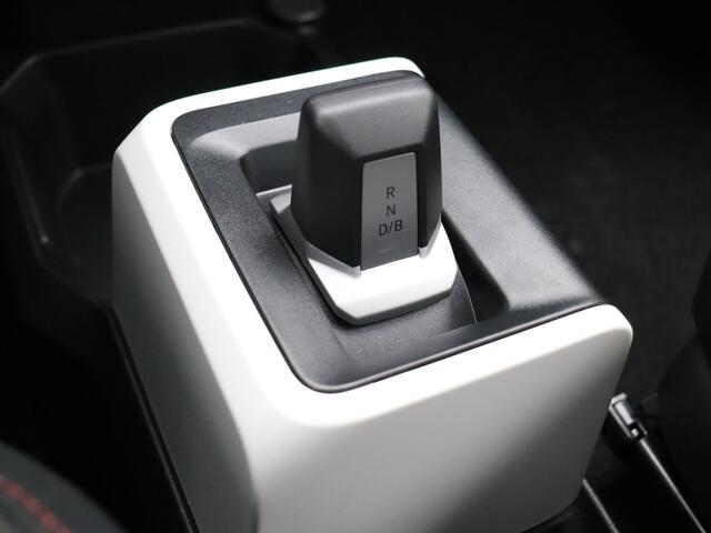 Dacia Spring Electric 65 1AT Expression | Cruise Control met snelheidsbegrenzer | ISOFIX-bevestigingssysteem voor kinderzitjes op de buitenste zitplaatsen achter | Parkeersensoren achter met sonische weergave