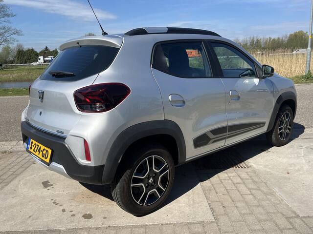 Dacia Spring Comfort 27 kWh / Airco / Elek Spiegels / Elek Ramen / Radio / 14'' LMV /
