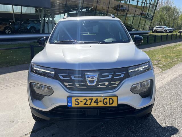 Dacia Spring Comfort 27 kWh / Airco / Elek Spiegels / Elek Ramen / Radio / 14'' LMV /