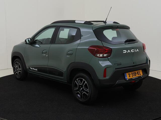 Dacia Spring Essential 27 kWh Airco | Radio | USB / Bluetooth | Lichtsensor