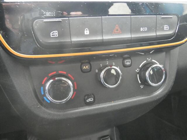 Dacia Spring Comfort Plus 27 kWh | NAVIGATIE | ACHTERUITRIJCAMERA |