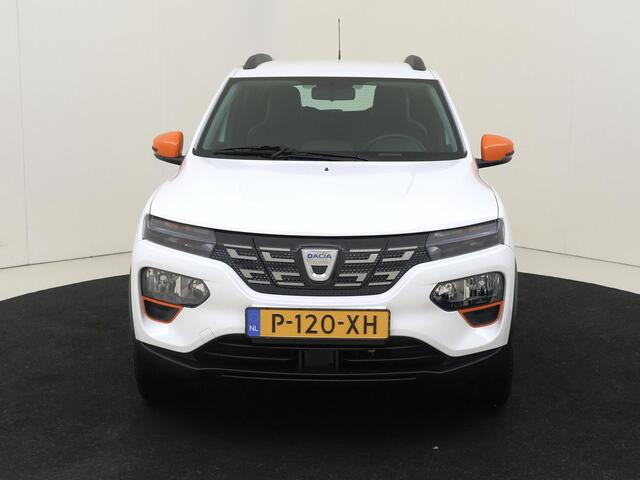 Dacia Spring Comfort Plus 27 kWh Navigatie | Airco | Camera Achter | Apple Carplay & Android Auto