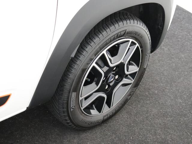 Dacia Spring Comfort Plus 27 kWh Navigatie | Airco | Camera Achter | Apple Carplay & Android Auto