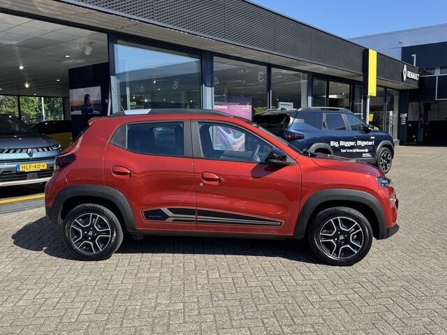 Dacia Spring Comfort Plus (Orange Pack) 27 kWh DC LADER / AIRCO / PARKEERSENSOREN + CAMERA / NAVIGATIE / BLEUTOOTH