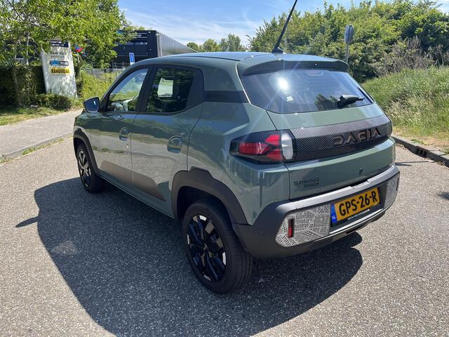 Dacia Spring Extreme 65 26.8 kWh / DC LADER
