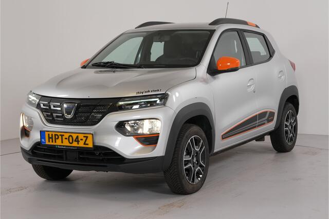 Dacia Spring Comfort Plus (Orange Pack) 27 kWh | Camera | Navigatie | Cruise | Airco | PDC | Bluetooth | Isofix |