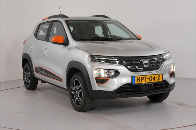Dacia Spring Comfort Plus (Orange Pack) 27 kWh | Camera | Navigatie | Cruise | Airco | PDC | Bluetooth | Isofix |