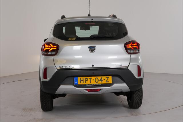 Dacia Spring Comfort Plus (Orange Pack) 27 kWh | Camera | Navigatie | Cruise | Airco | PDC | Bluetooth | Isofix |