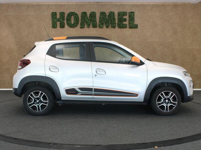 Dacia Spring Comfort Plus (Orange Pack) 27 kWh - ORIGINEEL NEDERLANDSE AUTO - ACHTERUITRIJ CAMERA - NAVIGATIE - PARKEERSENSOREN ACHTER - AIRCO - APPLE CARPLAY/ANDROID AUTO - SNELHEIDSBEGRENZER