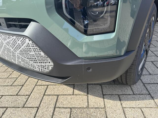 Dacia Spring Extreme 65 26.8 kWh PDC voor en achter ,camera achter,snelladen,220v lader RIJKLAARPRIJS