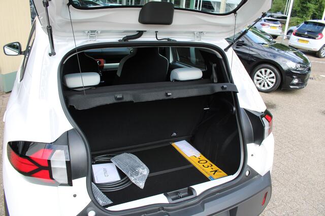 Dacia Spring Expression 65 26.8 kWh | Snelladen | Cruise control | Bluetooth telefoonverbinding | Parkeersensoren achter
