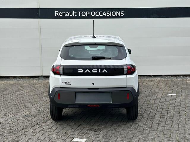 Dacia Spring Expression 65 26.8 kWh | PDC | Airco | Cruise | DC Lader met een maximaal vermogen van 30kW | Van: ¤ 21.174,- nu rijklaar voor: ¤ 15.995,-