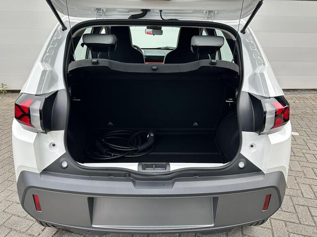 Dacia Spring Expression 65 26.8 kWh | PDC | Airco | Cruise | DC Lader met een maximaal vermogen van 30kW | Van: ¤ 21.174,- nu rijklaar voor: ¤ 15.995,-