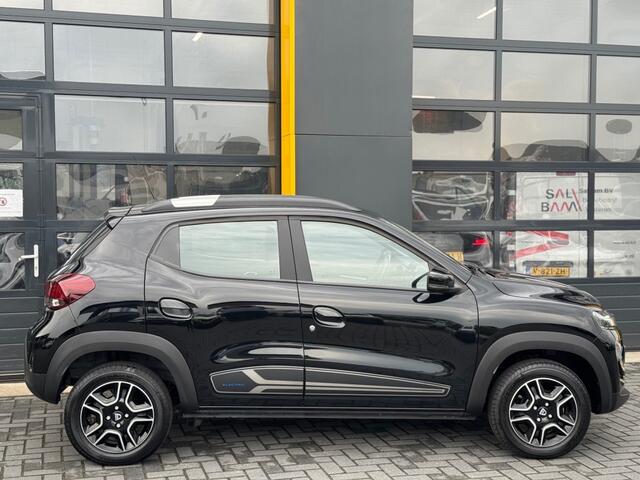 Dacia Spring Comfort Plus 27 kWh DC- lader Camera Navi 4.300 km