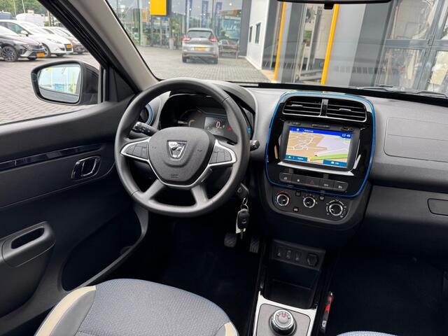 Dacia Spring Comfort Plus 27 kWh DC- lader Camera Navi 4.300 km